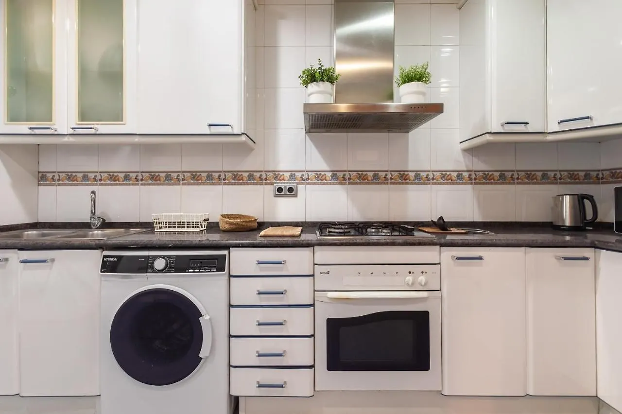 Flateli Paris Daire Barselona İspanya